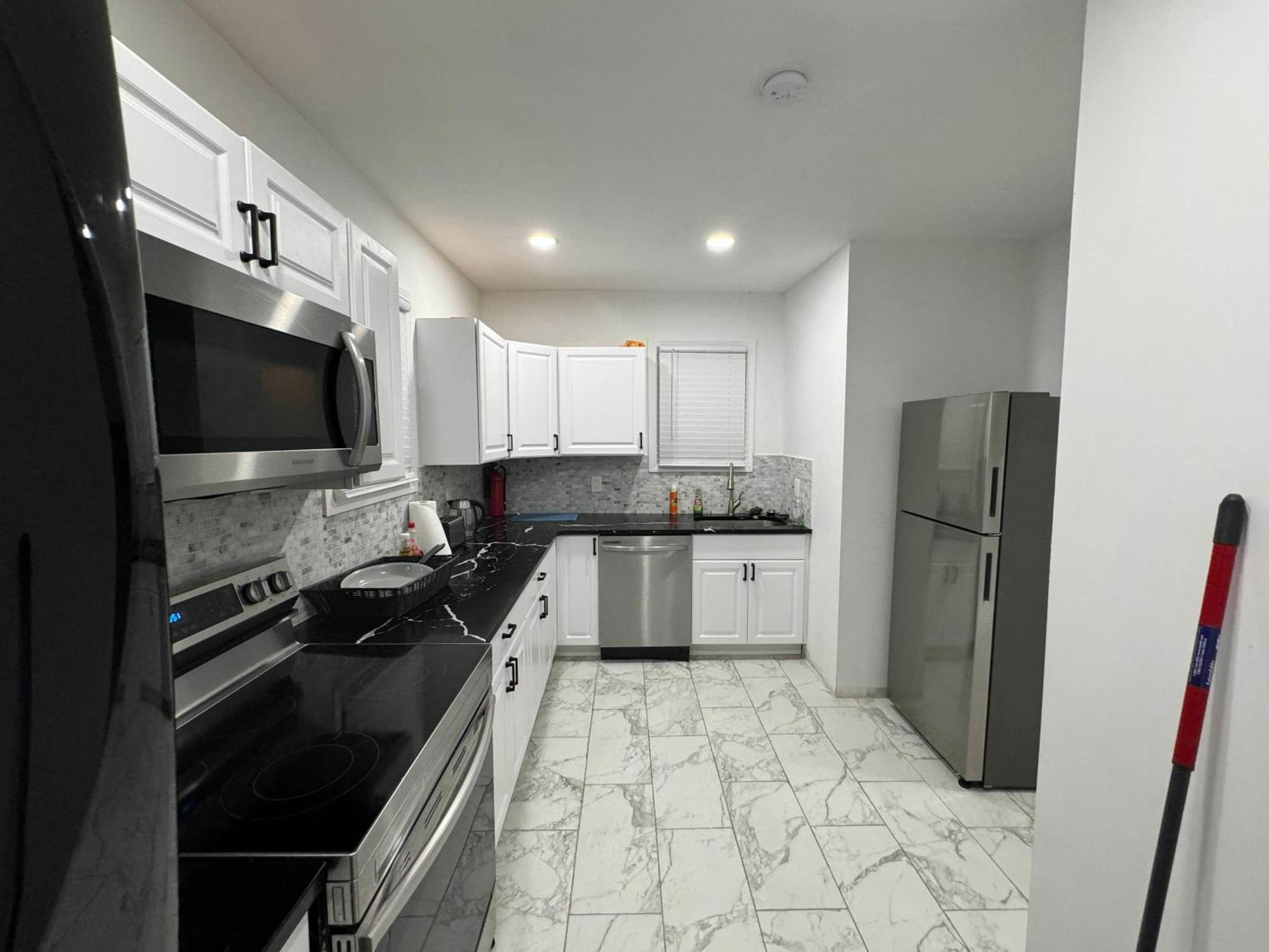 3 Bed 2 Baths, Fully Renovated In Long Island! Villa Hempstead Exterior photo